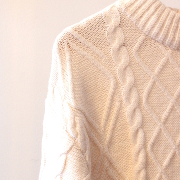 H&M Cable Knit Sweater Dress - Picture 4 of 5